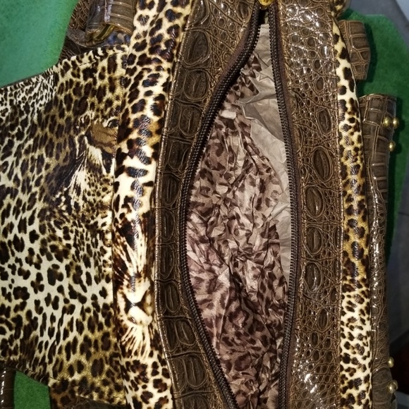 Handbag - Picture 6 of 8